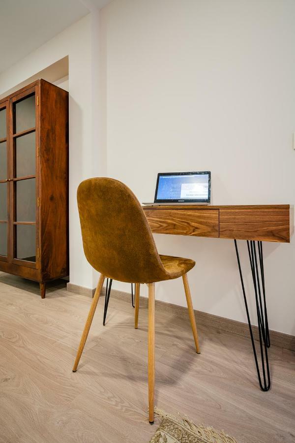 Exclusive Quietness In The Heart Of Madrid With Public Parking, Breakfast, 2 Bathrooms エクステリア 写真