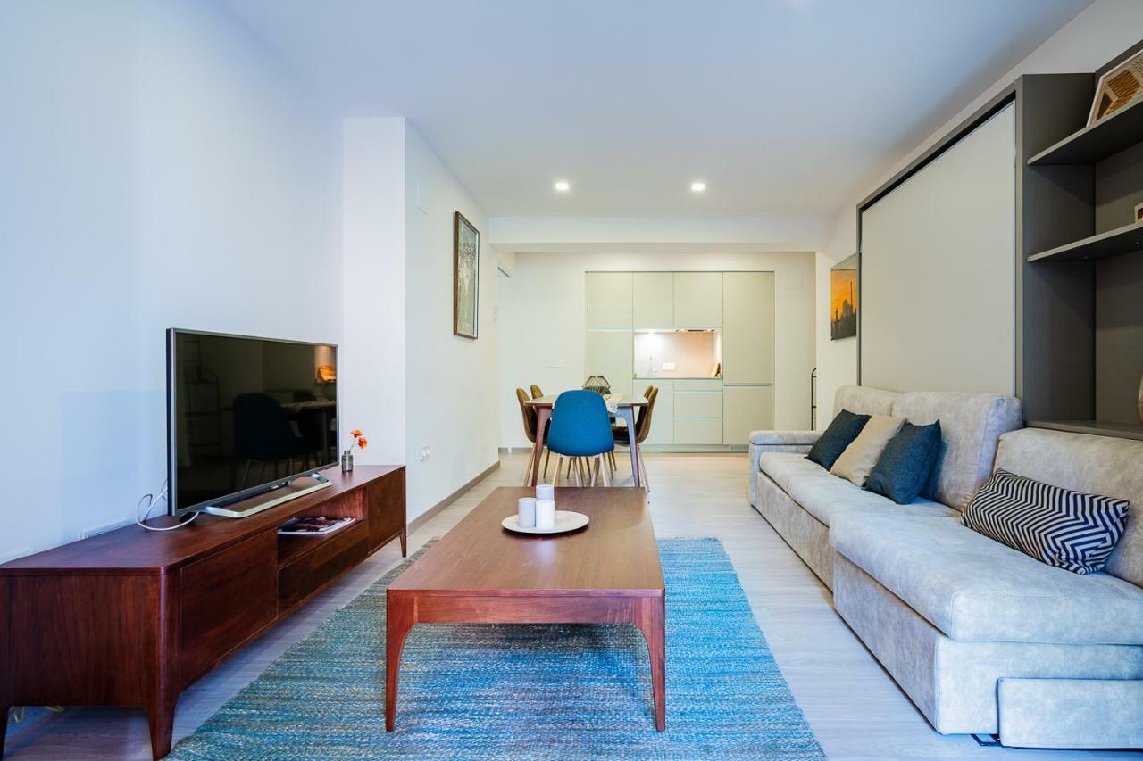 Exclusive Quietness In The Heart Of Madrid With Public Parking, Breakfast, 2 Bathrooms エクステリア 写真