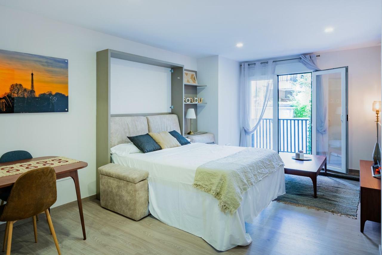 Exclusive Quietness In The Heart Of Madrid With Public Parking, Breakfast, 2 Bathrooms エクステリア 写真