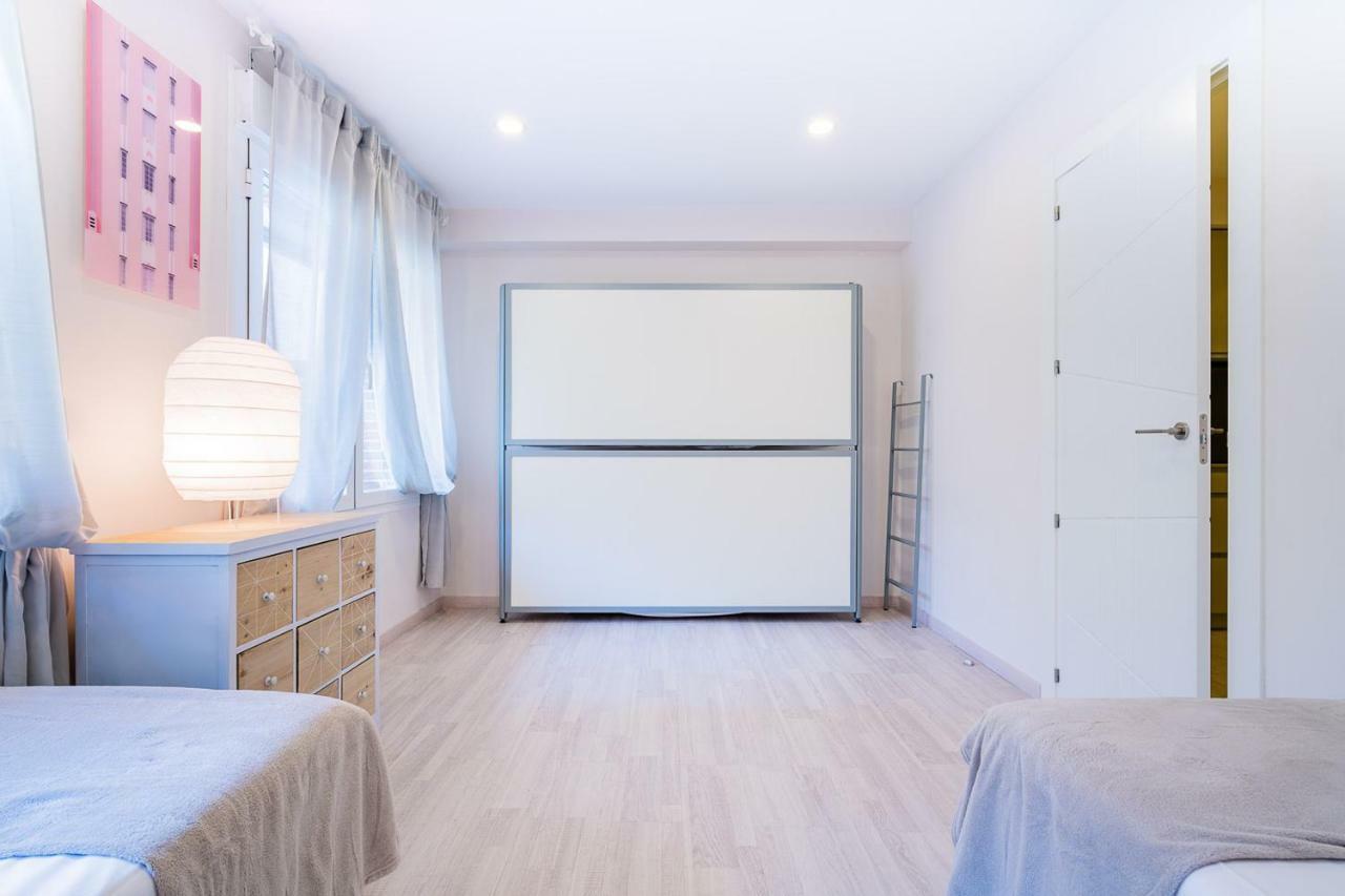 Exclusive Quietness In The Heart Of Madrid With Public Parking, Breakfast, 2 Bathrooms エクステリア 写真