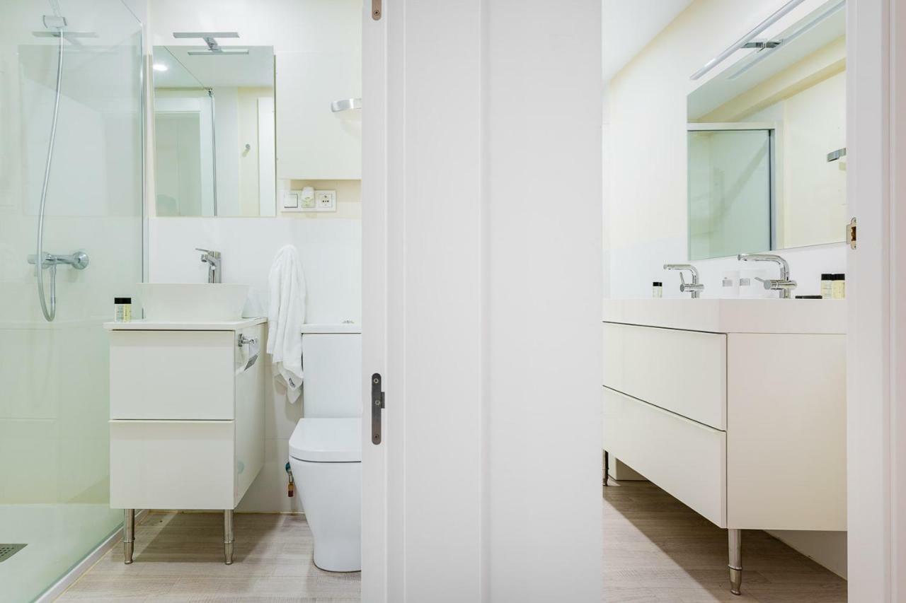 Exclusive Quietness In The Heart Of Madrid With Public Parking, Breakfast, 2 Bathrooms エクステリア 写真