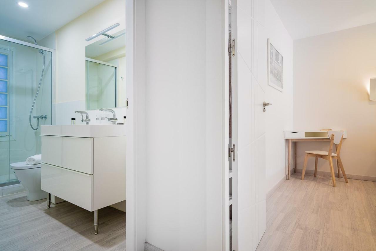 Exclusive Quietness In The Heart Of Madrid With Public Parking, Breakfast, 2 Bathrooms エクステリア 写真