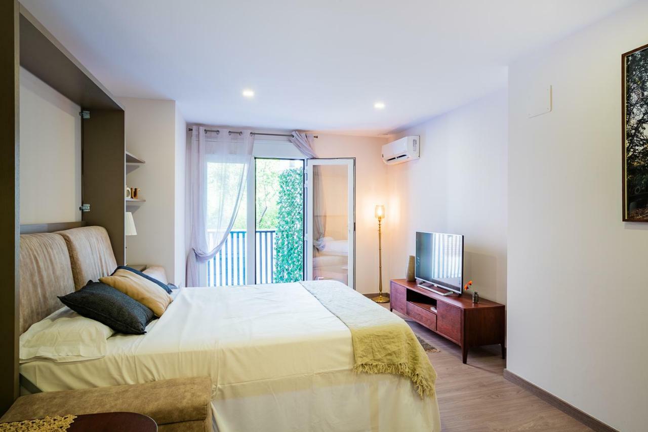 Exclusive Quietness In The Heart Of Madrid With Public Parking, Breakfast, 2 Bathrooms エクステリア 写真